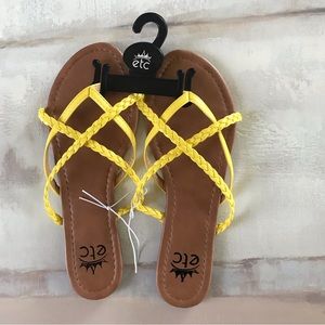 ETC Women Yellow Sandals Size: 8/9